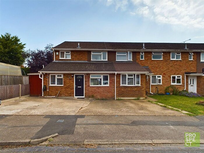 3 Bedroom Semi-Detached House To Rent In Farmers Way, Maidenhead, Berkshire, SL6