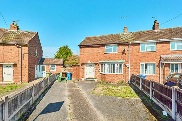 2 Bedroom Semi Detached House For Sale In Hazleton Green, Rising Brook, Stafford, Staffordshire, ST17