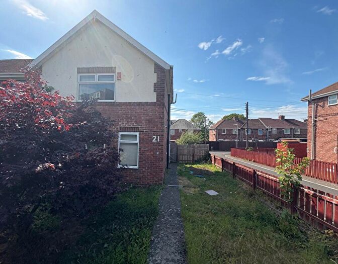 3 Bedroom Semi-Detached House To Rent In Lavers Road, Birtley, DH3