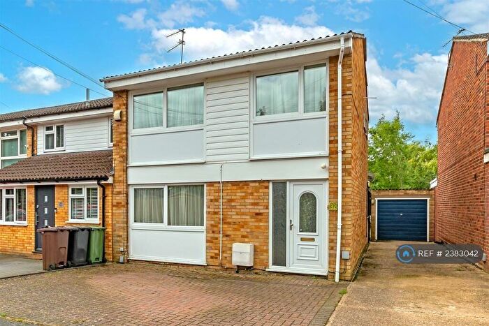 3 Bedroom End Of Terrace House To Rent In St Albans, St Albans, AL4