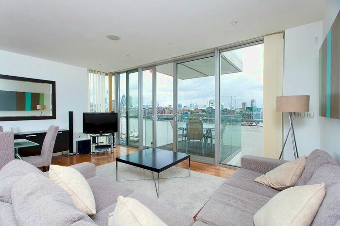 2 Bedroom Flat To Rent In Luna House, Tempus Wharf, Shad Thames, SE16