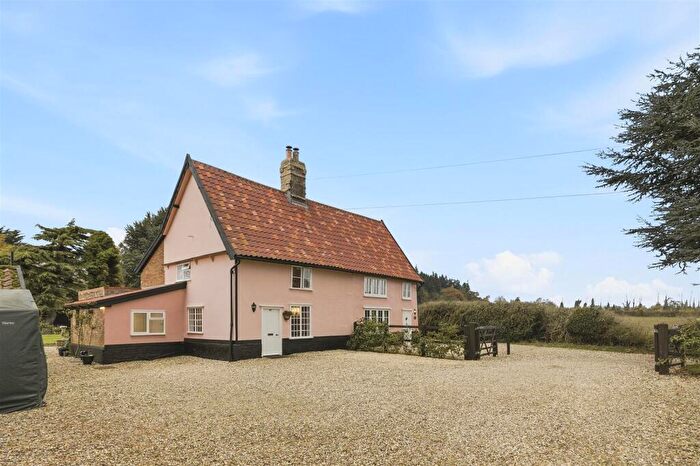 3 Bedroom Semi Detached House For Sale In Garboldisham, Diss, IP22