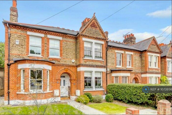 2 Bedroom Terraced House To Rent In Niederwald Road, London, SE26
