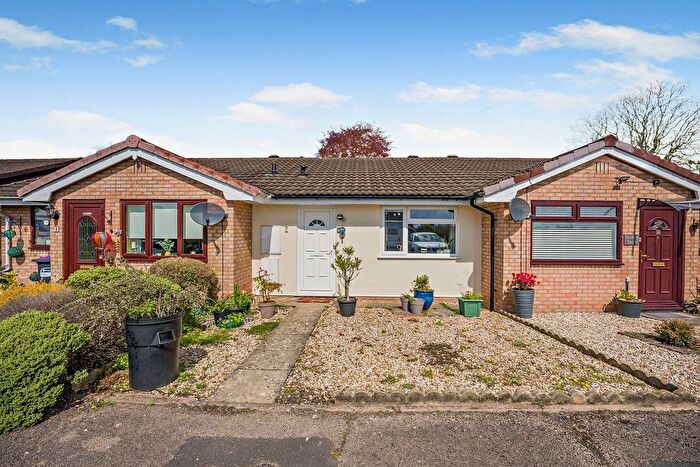 1 Bedroom Bungalow For Sale In Llys Court, Oswestry, SY11