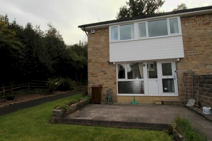 3 Bedroom Terraced House To Rent In Drummond Court, Far Headingley, Leeds, LS16