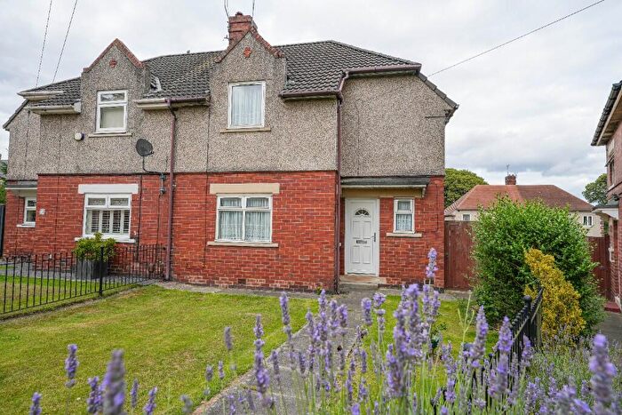 3 Bedroom Semi-Detached House For Sale In Appian Place, Deckham, Gateshead, Tyne And Wear, NE9