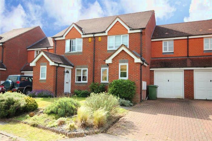 3 Bedroom Terraced House To Rent In Orient Close, St. Albans, Hertfordshire, AL1