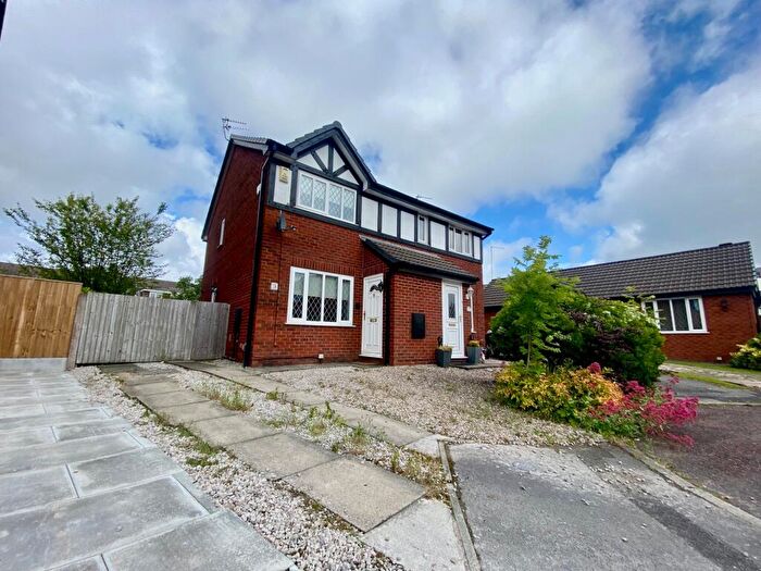 2 Bedroom House To Rent In Chiltern Meadow, Leyland, PR25