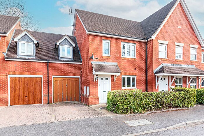 3 Bedroom Detached House To Rent In Landen Grove, Wokingham, RG41