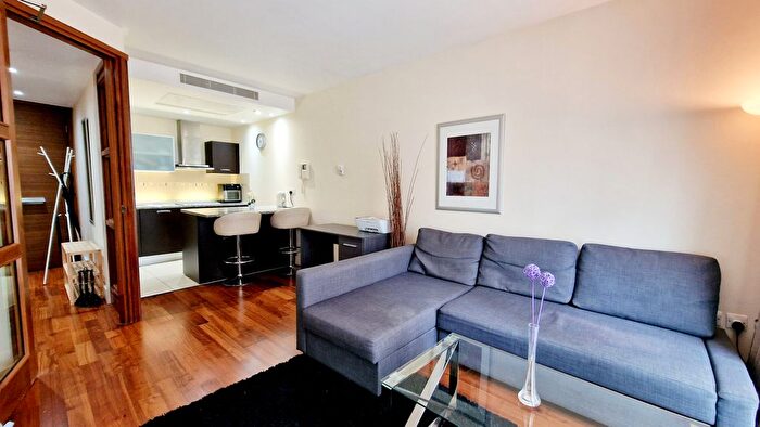 1 Bedroom Flat To Rent In Praed Street, London, W2