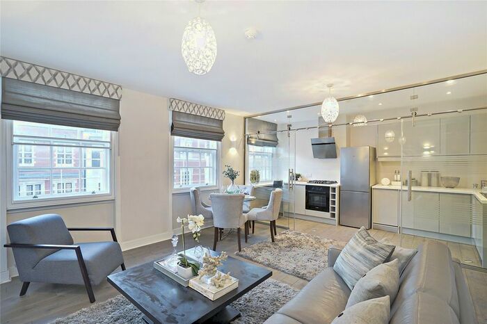 1 Bedroom Flat To Rent In Harley Street, London, W1G