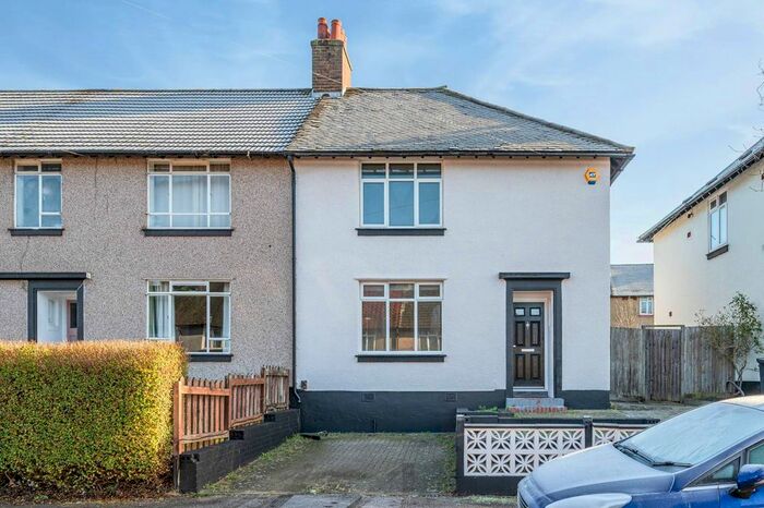 3 Bedroom End Terrace House To Rent In Mayeswood Road, Lee, London, SE12