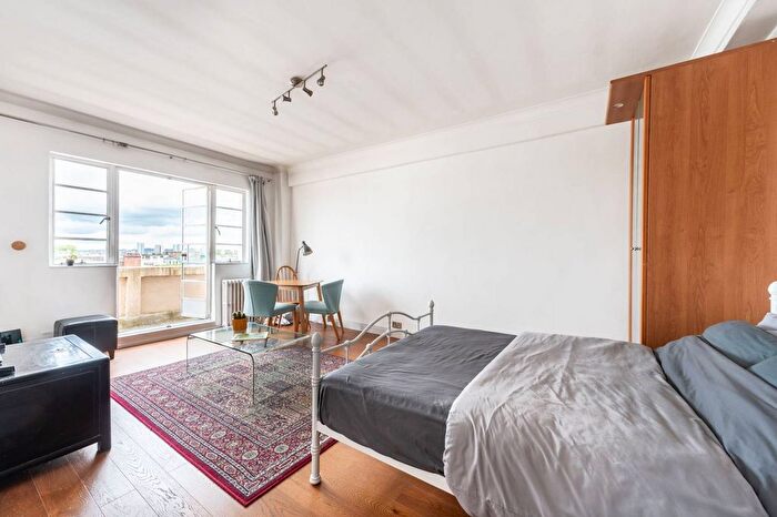Studio To Rent In Palace Gardens Terrace, Notting Hill Gate, London, W8