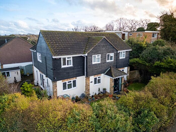 4 Bedroom Detached House For Sale In Forge Lane, Gravesend, Kent, DA12