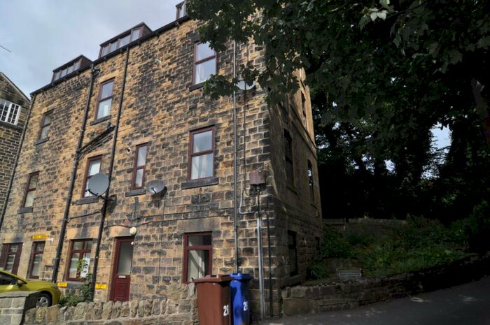 2 Bedroom Apartment To Rent In Manchester Road, Penistone, S36