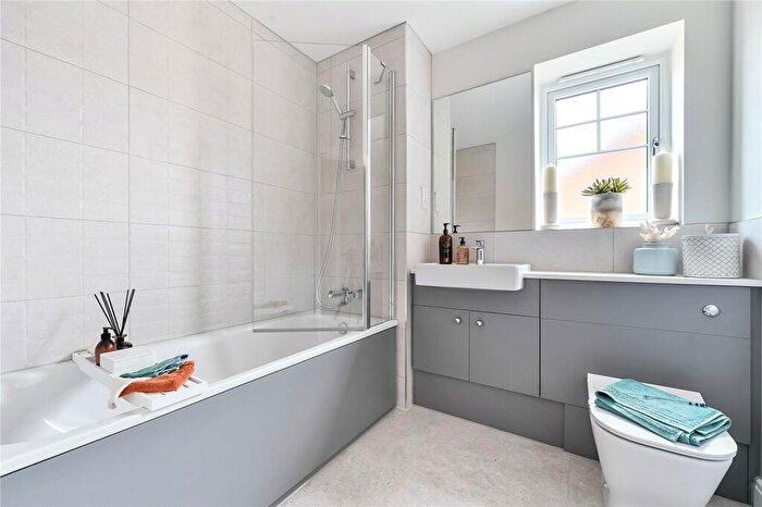 3 Bedroom Detached House For Sale In Tower House Farm, The Street, Mortimer, Reading, RG7