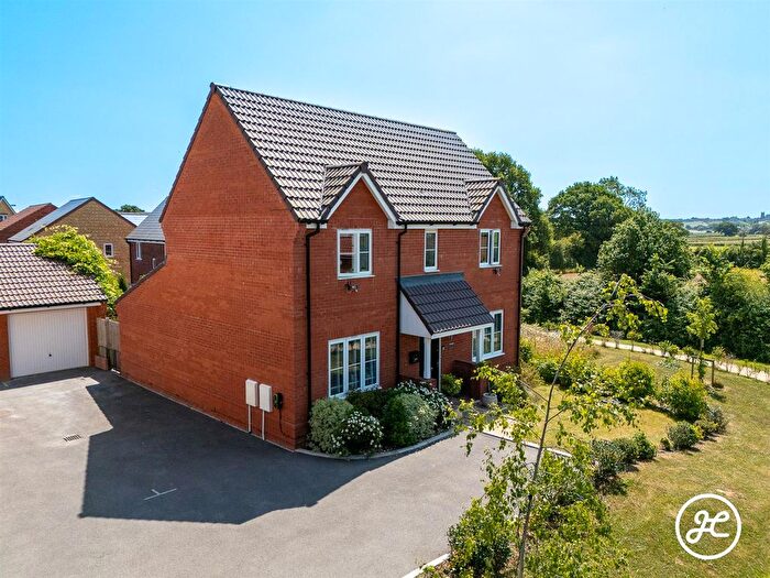 4 Bedroom Detached House For Sale In Marigold Road, Wilstock Village, Bridgwater, TA5