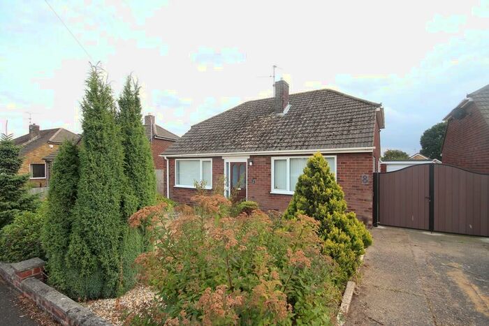 3 Bedroom Detached Bungalow To Rent In Sunbeam Avenue, North Hykeham, Lincoln, LN6