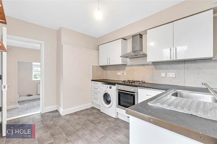 2 Bedroom Apartment To Rent In Gloucester Road, Horfield, Bristol, BS7