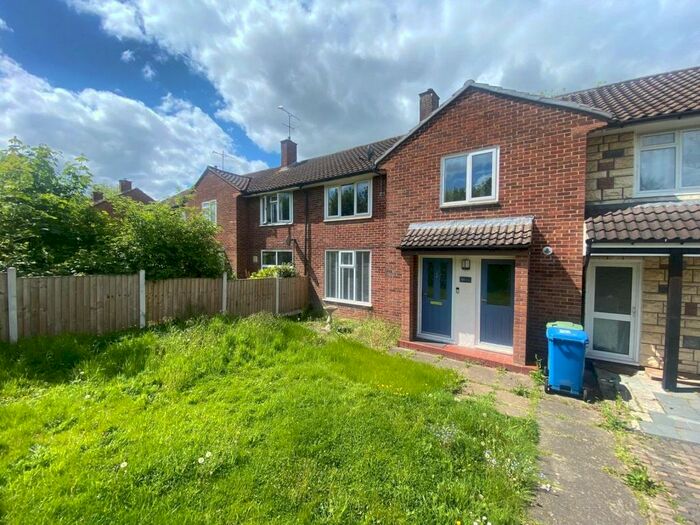 3 Bedroom Terraced House To Rent In Bull Lane, Bracknell, Berskhire, RG42