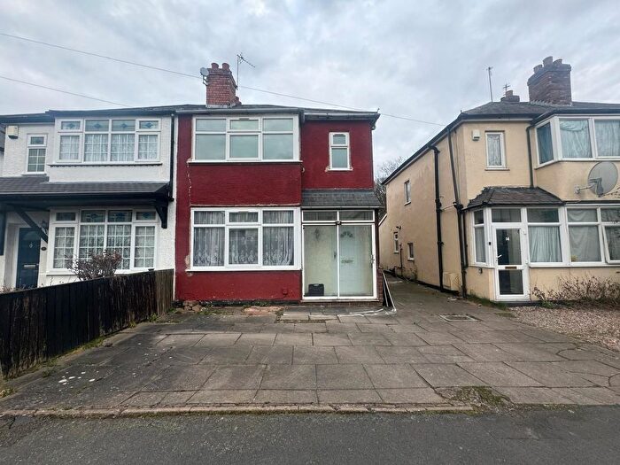 3 Bedroom Semi-Detached House To Rent In Nelson Avenue, Bilston, WV14