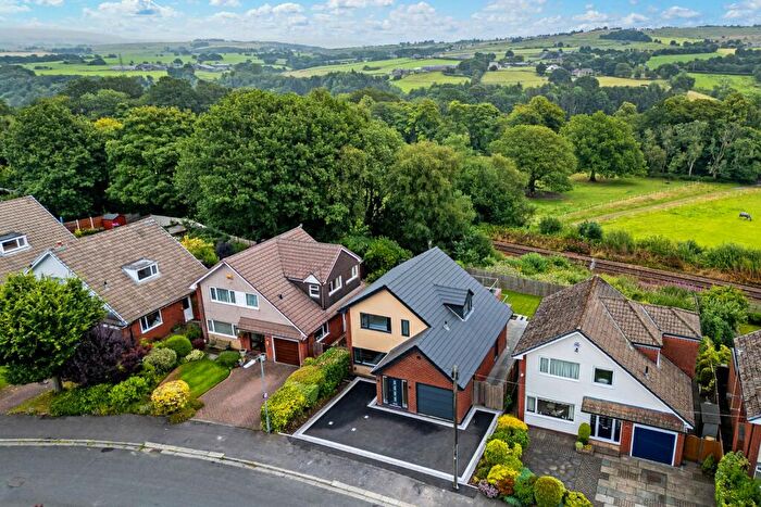 3 Bedroom Detached House For Sale In Hillside Avenue, Bromley Cross, Bolton, BL7