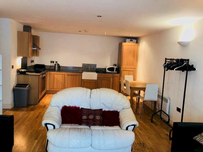 2 Bedroom Apartment To Rent In Advent House, Ancoats, M4