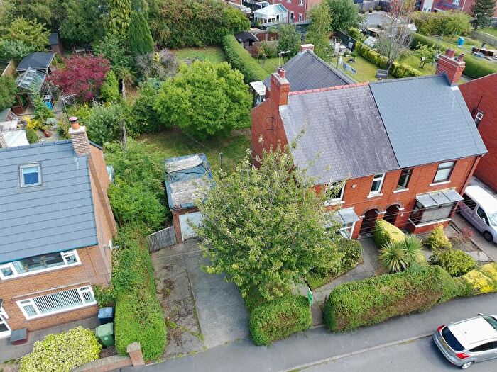 3 Bedroom Semi-Detached House For Sale In Waingroves Road, Waingroves, Ripley, DE5