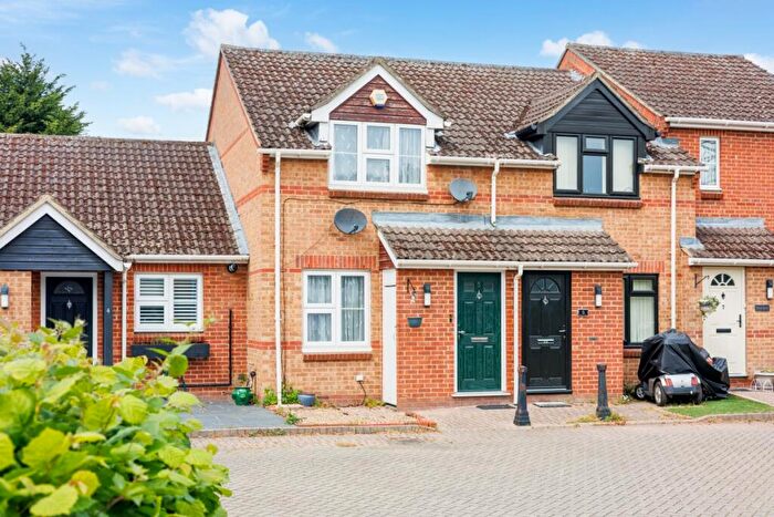 2 Bedroom Terraced House To Rent In Birch Close Iver, SL0