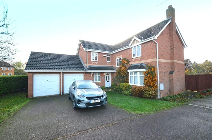 4 Bedroom Detached House To Rent In Thurston Drive, Kettering, Northamptonshire, NN15