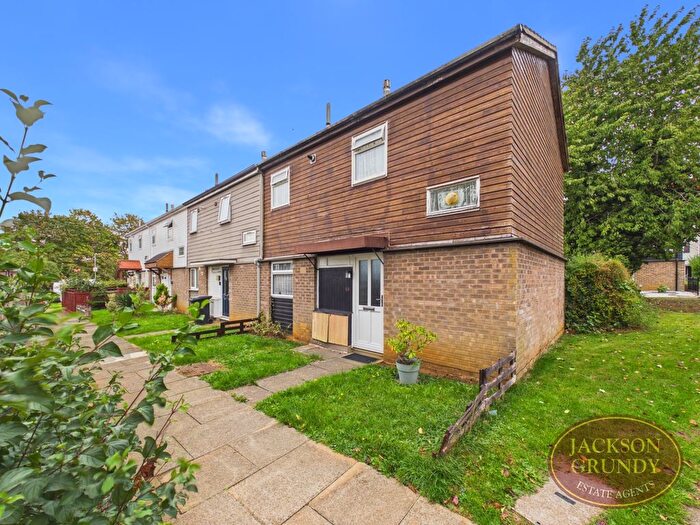 2 Bedroom End Terrace House For Sale In Waterpump Court, Thorplands, NN3