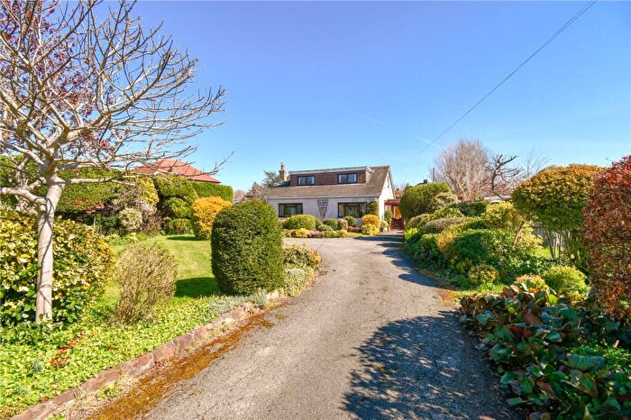 3 Bedroom Bungalow For Sale In Rylands Hey, Greasby, Wirral, CH49