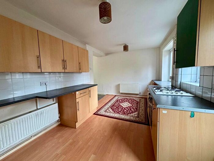 3 Bedroom Semi-Detached House For Sale In Felton Avenue, Close To Civic Centre, Manchester, M22