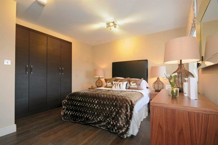 3 Bedroom Flat To Rent In Boydell Court, St Johns Wood Park, London, NW8