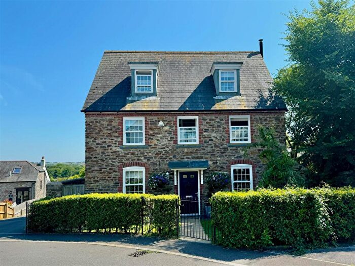 5 Bedroom Detached House For Sale In Brixton, Plymouth, PL8