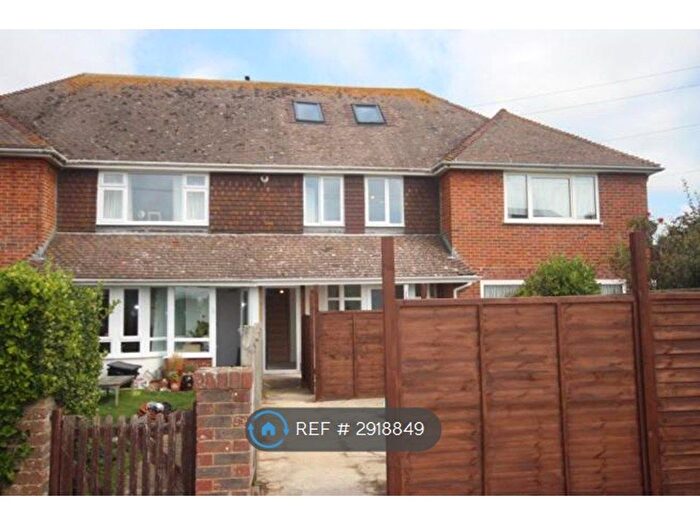 2 Bedroom Maisonette To Rent In Fitzgerald Avenue, Seaford, BN25
