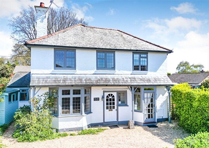4 Bedroom Detached House For Sale In West Lane, Everton, Lymington, Hampshire, SO41