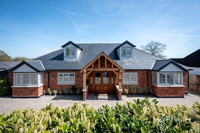6 Bedroom Detached House For Sale In Paternoster Row, Noak Hill, Romford, RM4