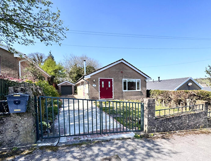 3 Bedroom Detached Bungalow For Sale In Beacons Park, Penderyn, Aberdare, CF44