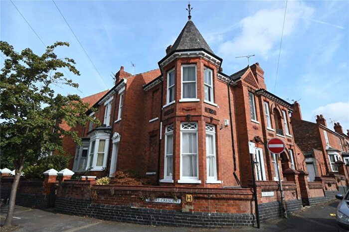 4 Bedroom Terraced House For Sale In Albert Crescent, Lincoln, Lincolnshire, LN1