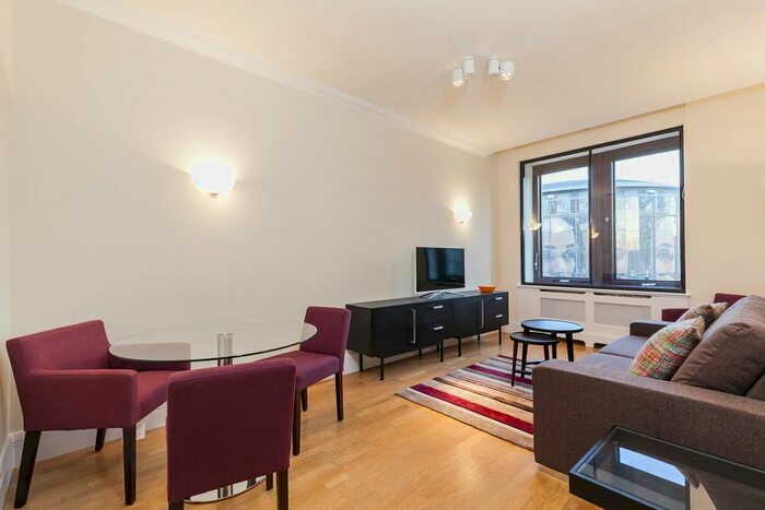 1 Bedroom Flat To Rent In The Whitehouse Apartments, Belvedere Road, Waterloo, London, SE1