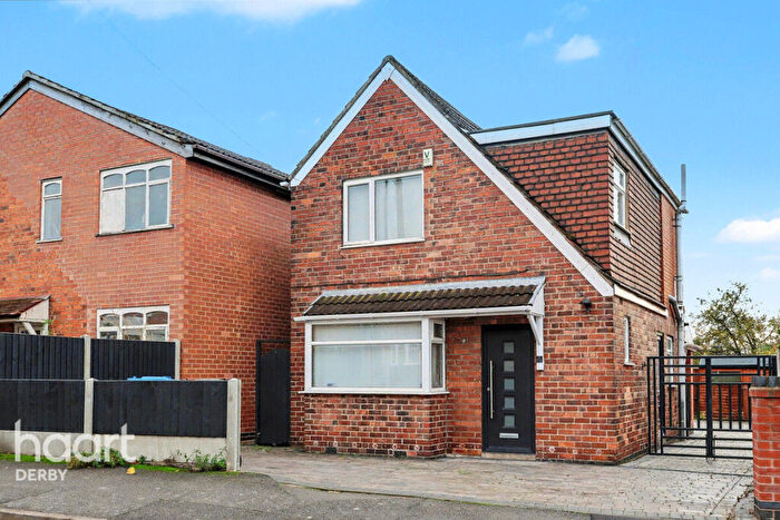 3 Bedroom Detached House For Sale In Albert Road, Derby, DE21