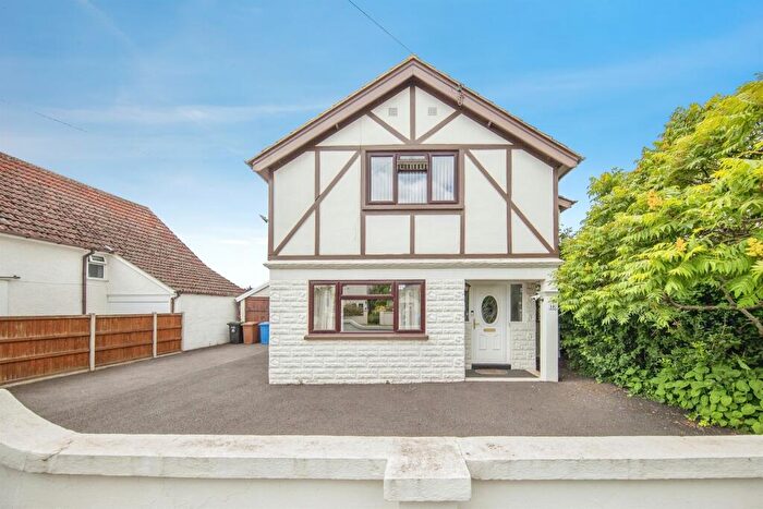 4 Bedroom Detached House For Sale In Lattice Avenue, Ipswich, IP4