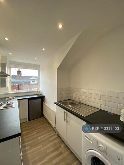 2 Bedroom Flat To Rent In Argyle Square, Sunderland, SR2
