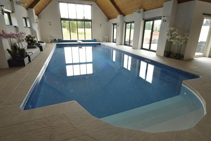 4 Bedroom Detached House To Rent In Northcourt, Pangbourne, Berkshire, RG8