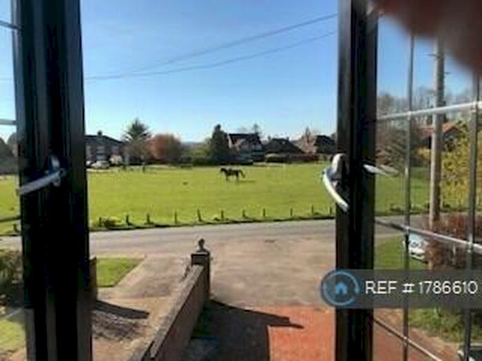 1 Bedroom Detached House To Rent In Thimble, Littlewick Green, Maidenhead, SL6