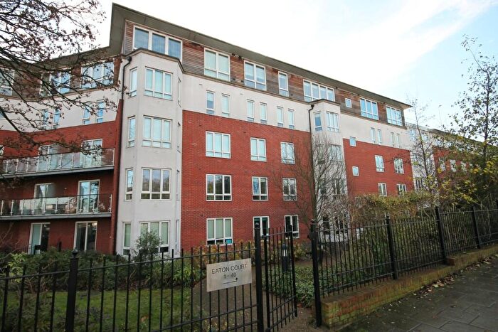 1 Bedroom Flat To Rent In High Road, London, E18