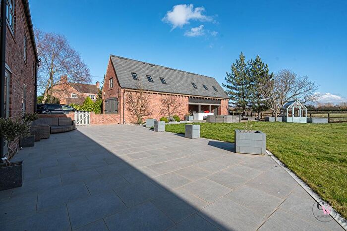 6 Bedroom House For Sale In Coole Lane, Nantwich, CW5
