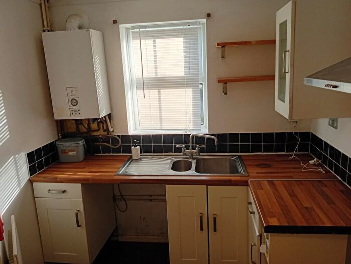 2 Bedroom Flat To Rent In Waterhouse Drive, Cardiff(City), CF11