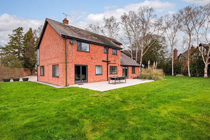 4 Bedroom Detached House For Sale In Whitchurch Road, Bunbury Heath, Tarporley, CW6
